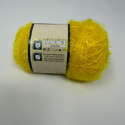 Scrubby Yarn: Yarn Bee Yellow